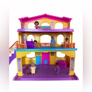 Dora the Explorer Dora & Me Talking Dollhouse Foldable + Extras- WORKS!